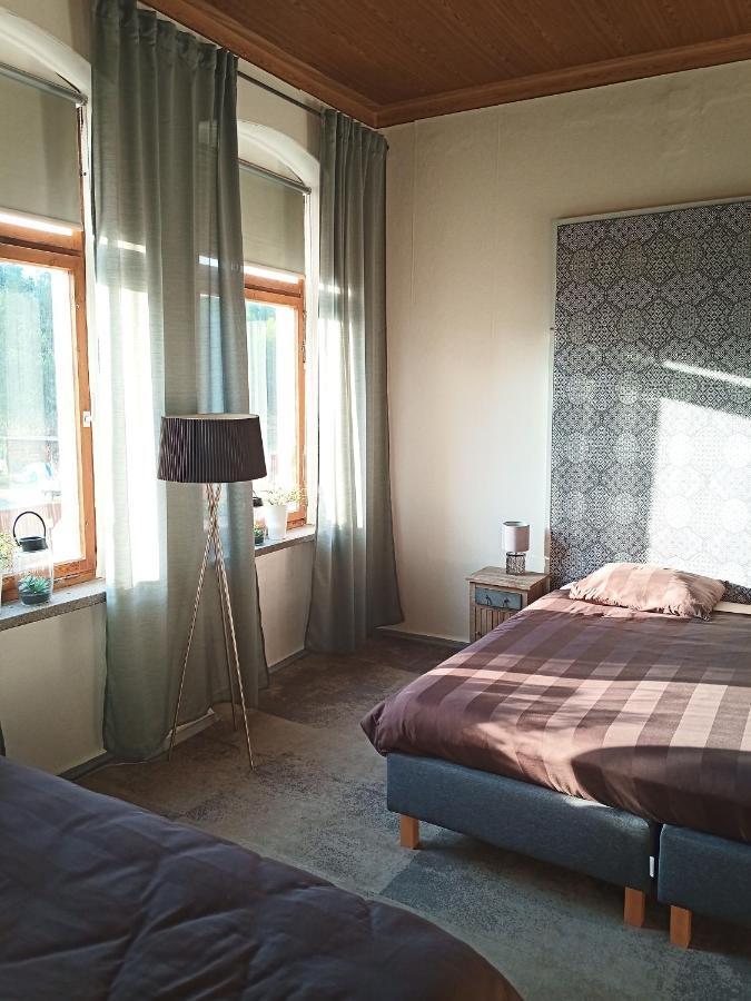 Zur Friedrichsruh Bed and Breakfast Oelsnitz  Exterior foto
